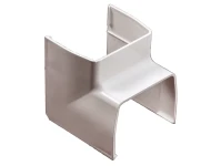 Castel Eng. Innenecke f. Installationskanal OD 90x65mm